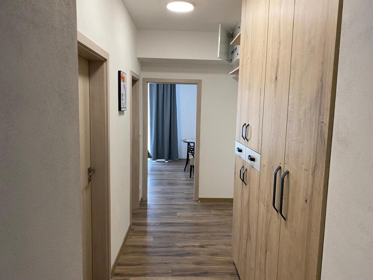 Hradec KrálovéPerla Hradce 101アパートメント エクステリア 写真