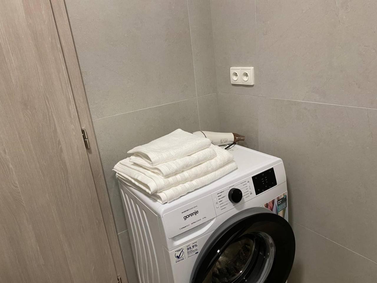 Hradec KrálovéPerla Hradce 101アパートメント エクステリア 写真